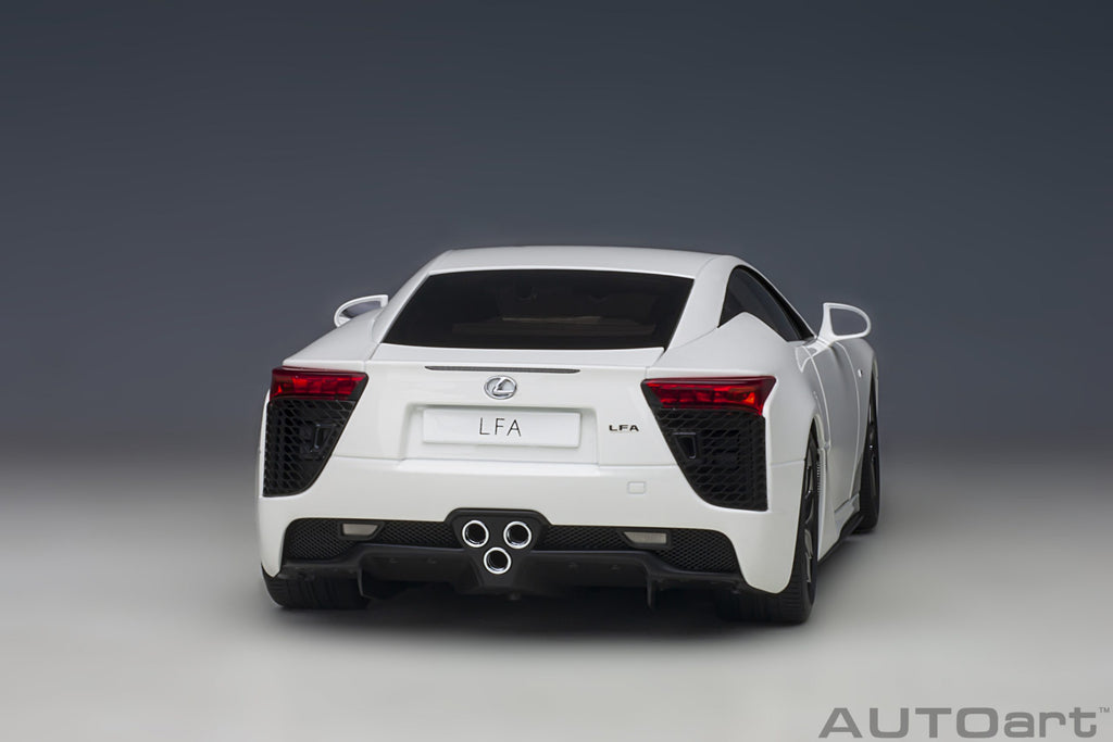 1/18 AUTOART 78850 Lexus LFA (Whitest White) – Network Shuttle