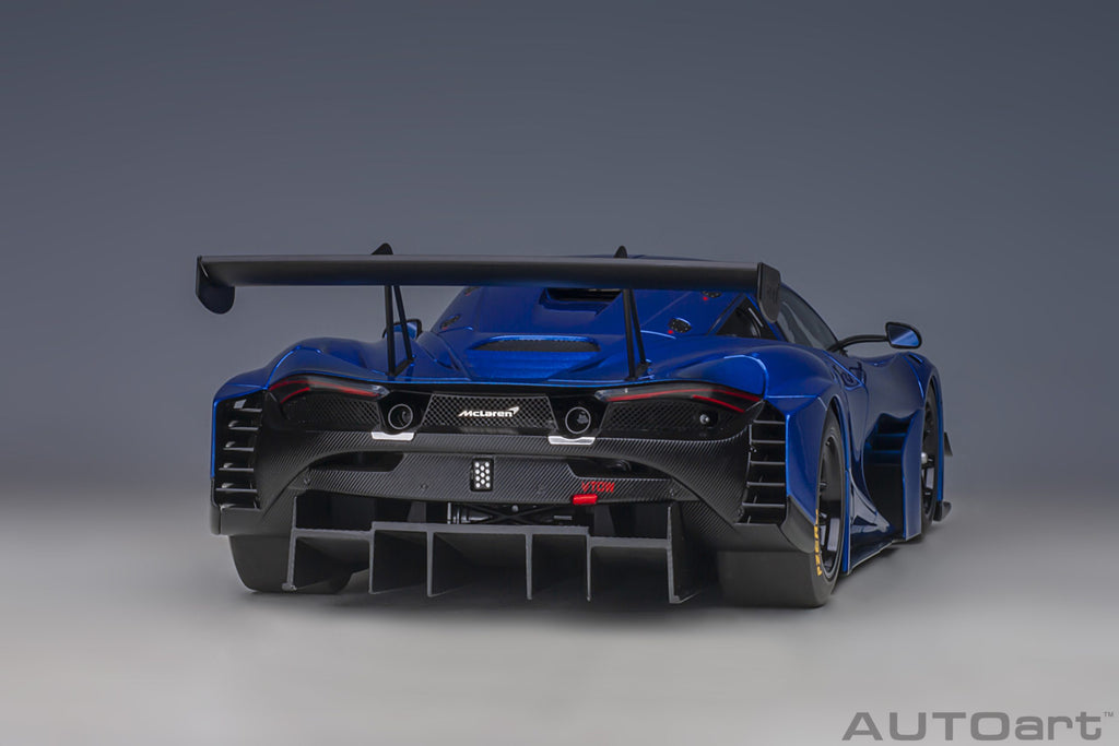 AUTOART MCLAREN 720S GT3 Brillant Blanc 2017 1/18 81940 EUR 165,00 - FR AUTOART MCLAREN 720S GT3 Brillant Blanc 2017 1/18 81940 EUR 165,00 - FR