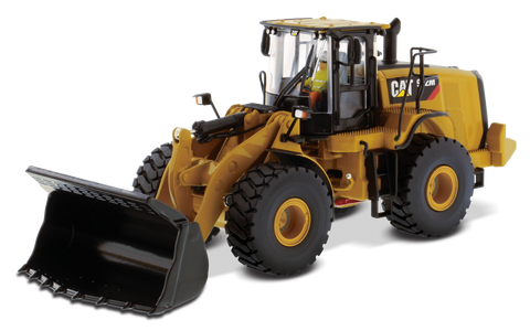 1/50 Diecast Masters 85927 Caterpillar 972M Wheel Loader