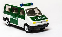 Siku 1350 Police Team Van